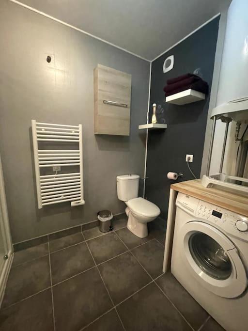 Grand Avec Coin Nuit, Proche Et Montagnes Apartamento